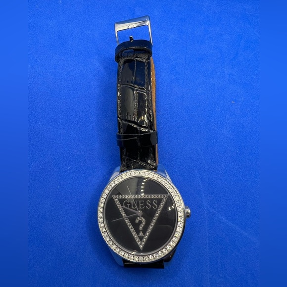 Authentic Guess Watch - Picture 4 of 10
